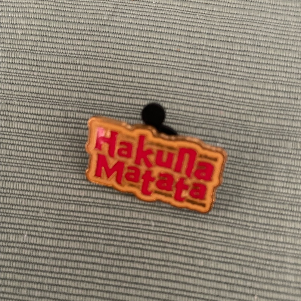 Hakuna Matata Lion King Disney Trading Pin